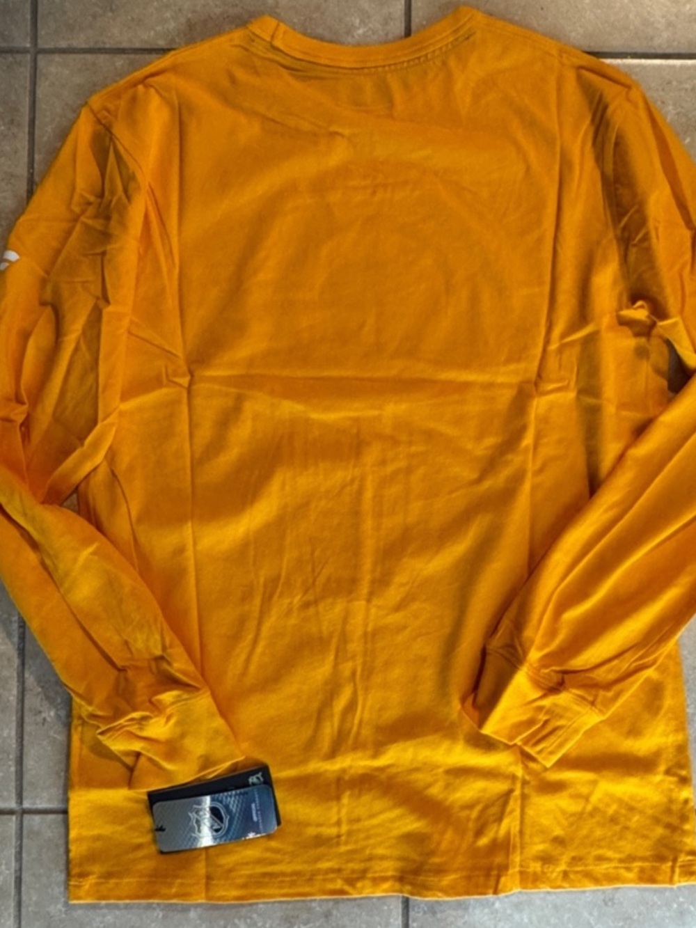 Fanatics Men’s Boston Bruins Yellow Long-Sleeve Tee Size Medium - Picture 3 of 3